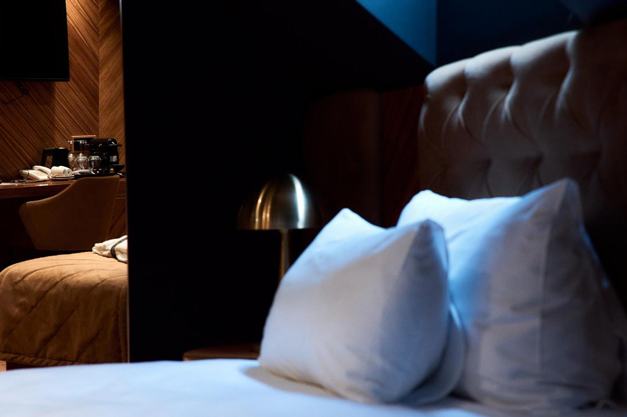 Hotel Viena Satu Mare Eksteriør bilde